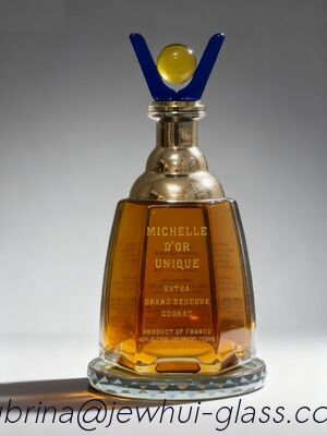 Καλή τιμή Γυάλινο μπουκάλι 700ml - Προσαρμογή, Μπουκάλι Super Flint Glass, Γαλλικό κονιάκ, XO, Cognac σε απευθείας σύνδεση