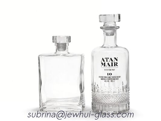 Καλή τιμή Μεγάλο μπουκάλι 700 ml/καθαρό μπουκάλι αλκοόλ με στερεά καθαρισμένα καπάκια γυαλιού από φλίνο κατάλληλα για συσκευασία βότκας, τζιν, ρούμις, τεκίλας, ουίσκι, μπράντυ και ποτών σε απευθείας σύνδεση